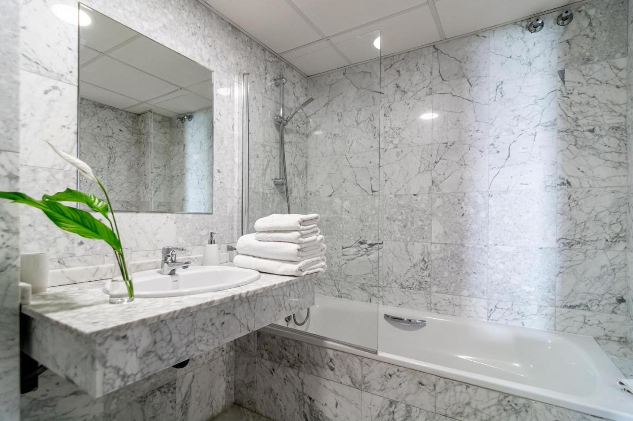 Pr45- Beach Front Apartment Puerto Banus Marbella Kültér fotó